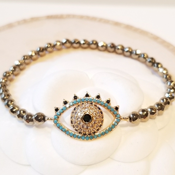 NEW Evil Eye Good Luck and Protection Bracelet - Picture 3 of 5